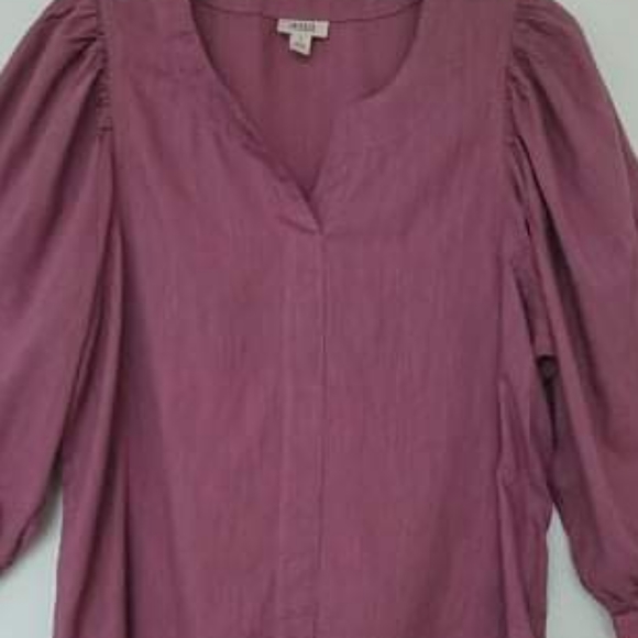 A N.A  Balloon Sleeves Top - Picture 2 of 5